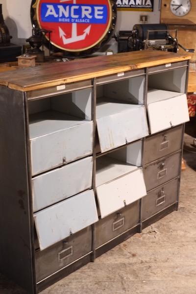 mobilier industriel ancien clapets roneo metal et bois